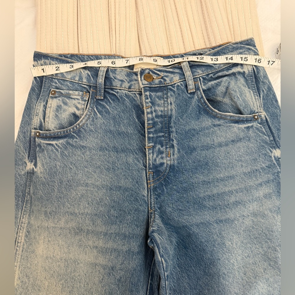 We The Free Good Luck Mid Rise Barrel Jeans in Ultra Light Beam Size 27 - Picture 12 of 15